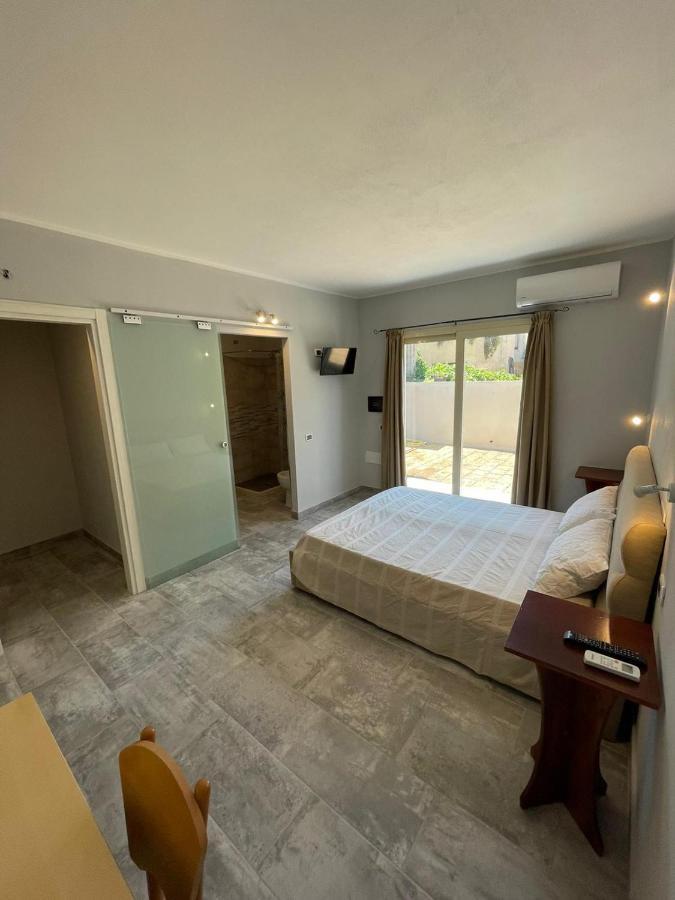Casa Camere Pistis Assemini Eksteriør bilde