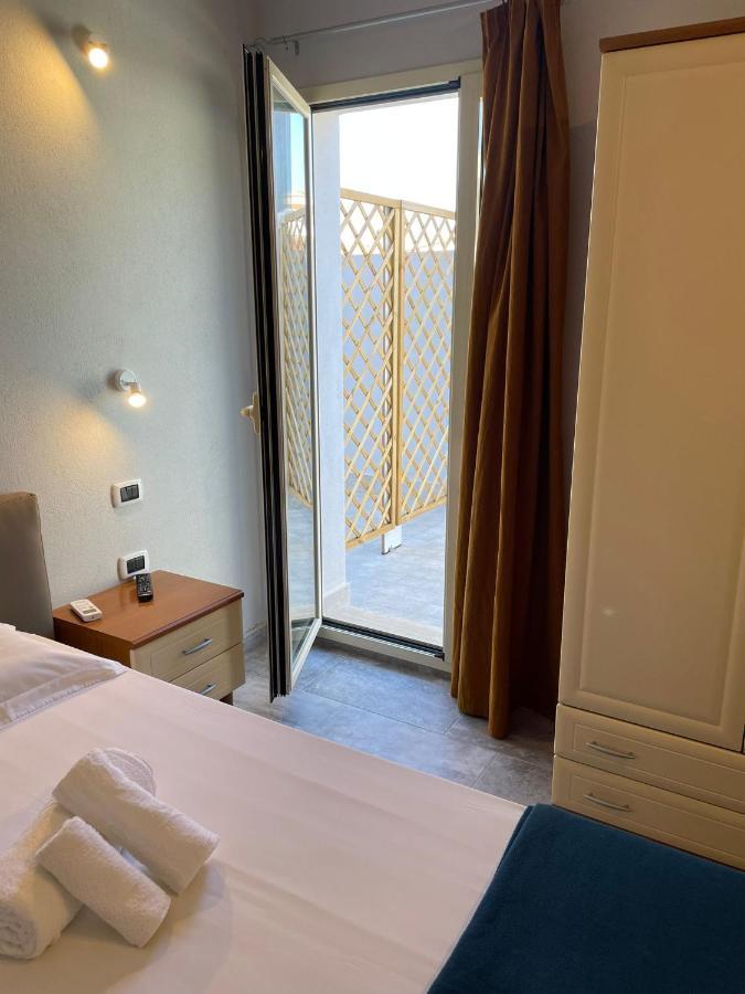 Casa Camere Pistis Assemini Eksteriør bilde